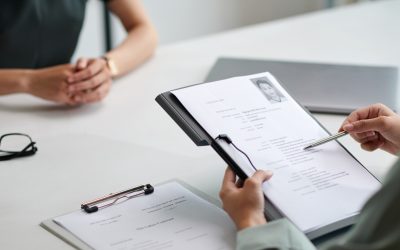 Creștere spectaculoasă: Tinerii caută JOBURI! Aplicări în creștere cu 24%