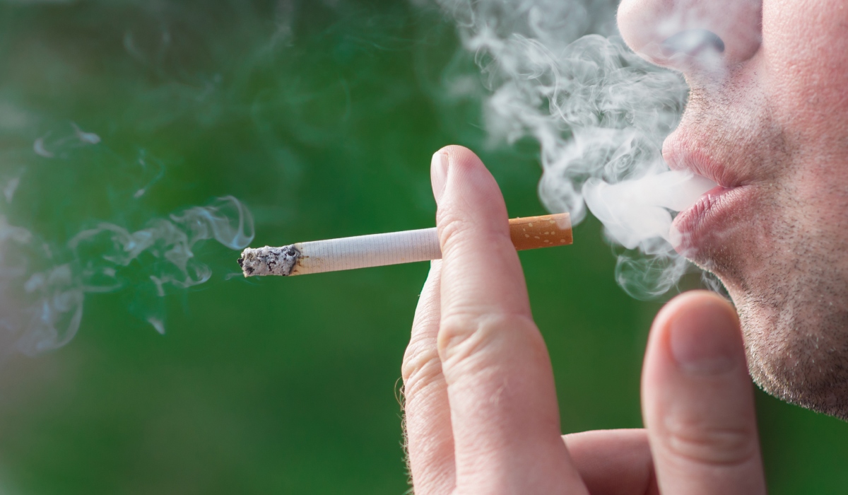 Fumatul, inamicul ascuns: Legătura ȘOCANTĂ dintre nicotină, plămâni și creier