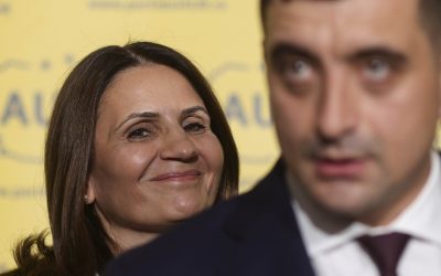 Lovitura de stat: Mișcările continuă