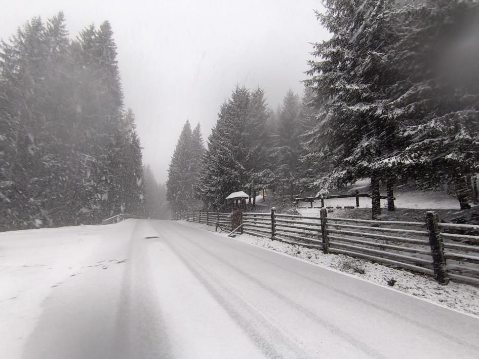 Locul din România unde s-au înregistrat -12 grade joi dimineață