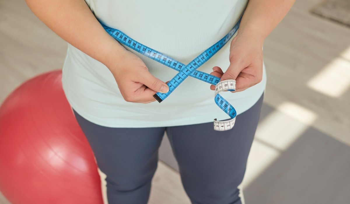 Greșeli COLOSALE după Sărbători: Cum te îngrași și mai mult