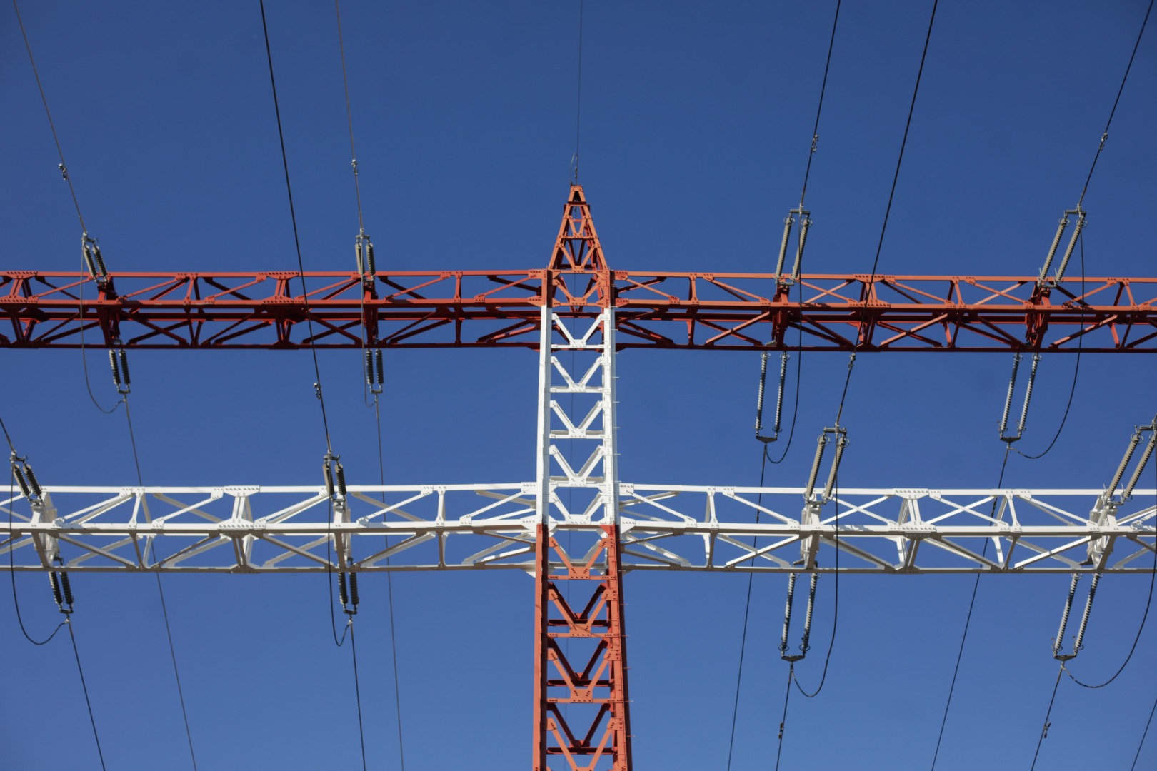Prețurile la energie, umflate de speculă. Guvernul vrea garanții mai mari