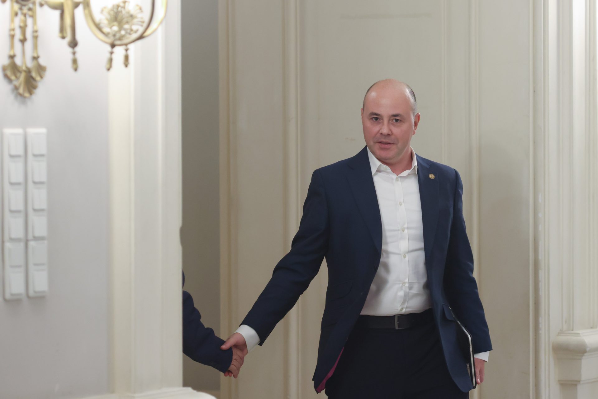 Bolojan sare la atac: Critică dur numirile făcute de Nicușor Dan la București
