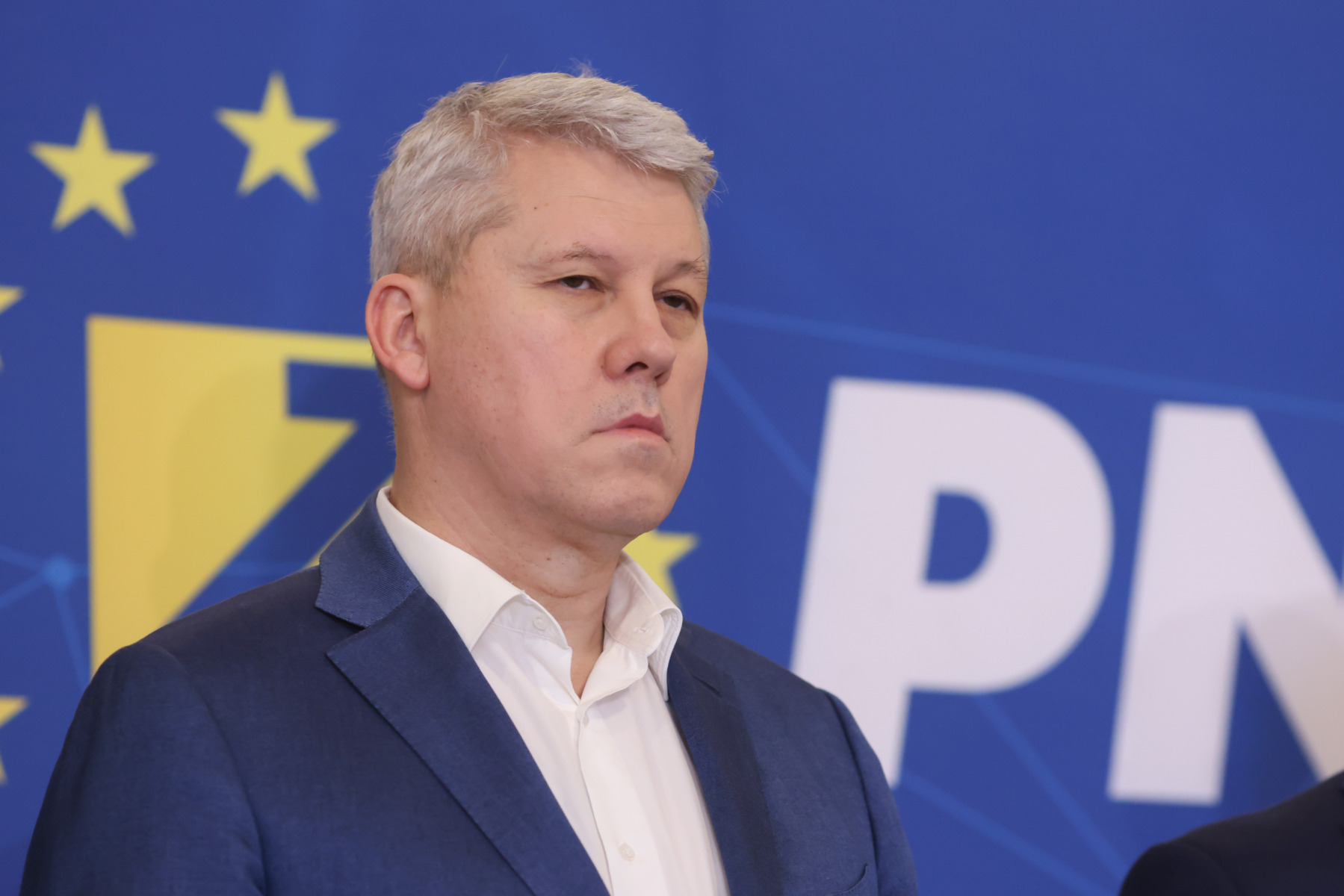 Nu se pune problema: Partidul nu iese din decizie, punct