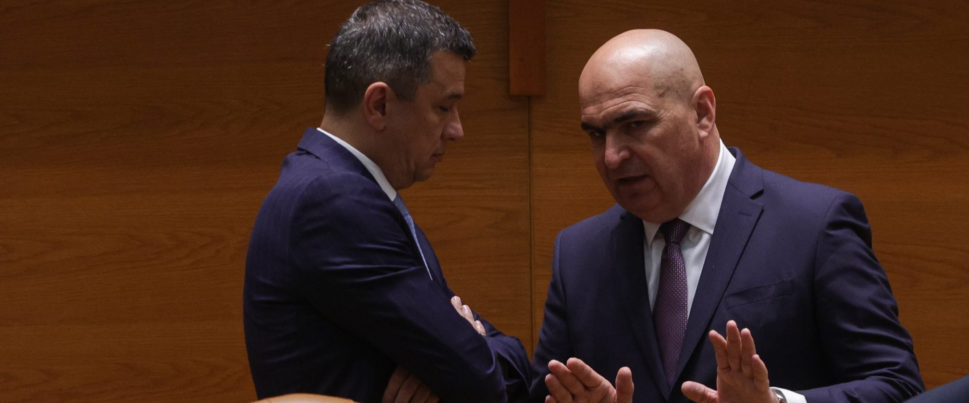 Bolojan, replica acidă la PSD: Vânzarea companiilor e-n programul de guvernare