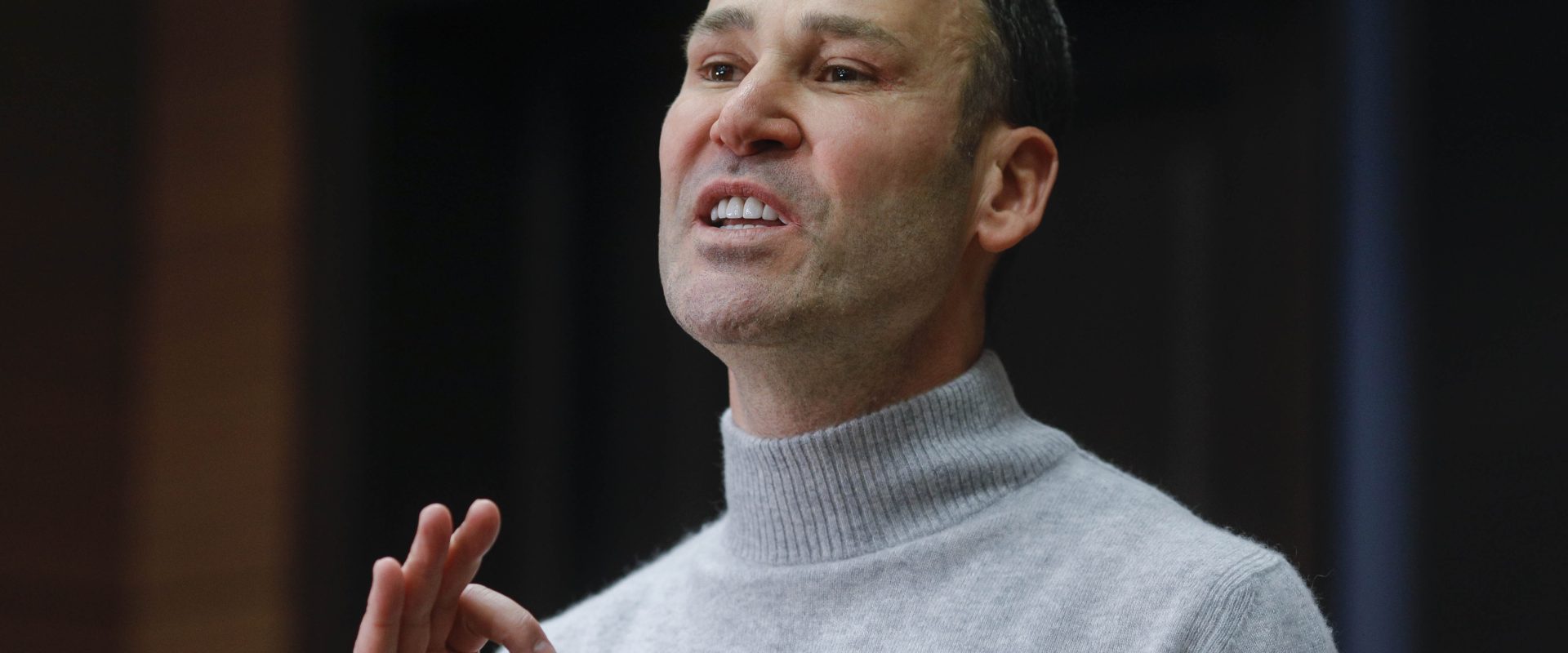 Negoita, surprinzător: Ilie Bolojan, „merită susținere” pentru un gest