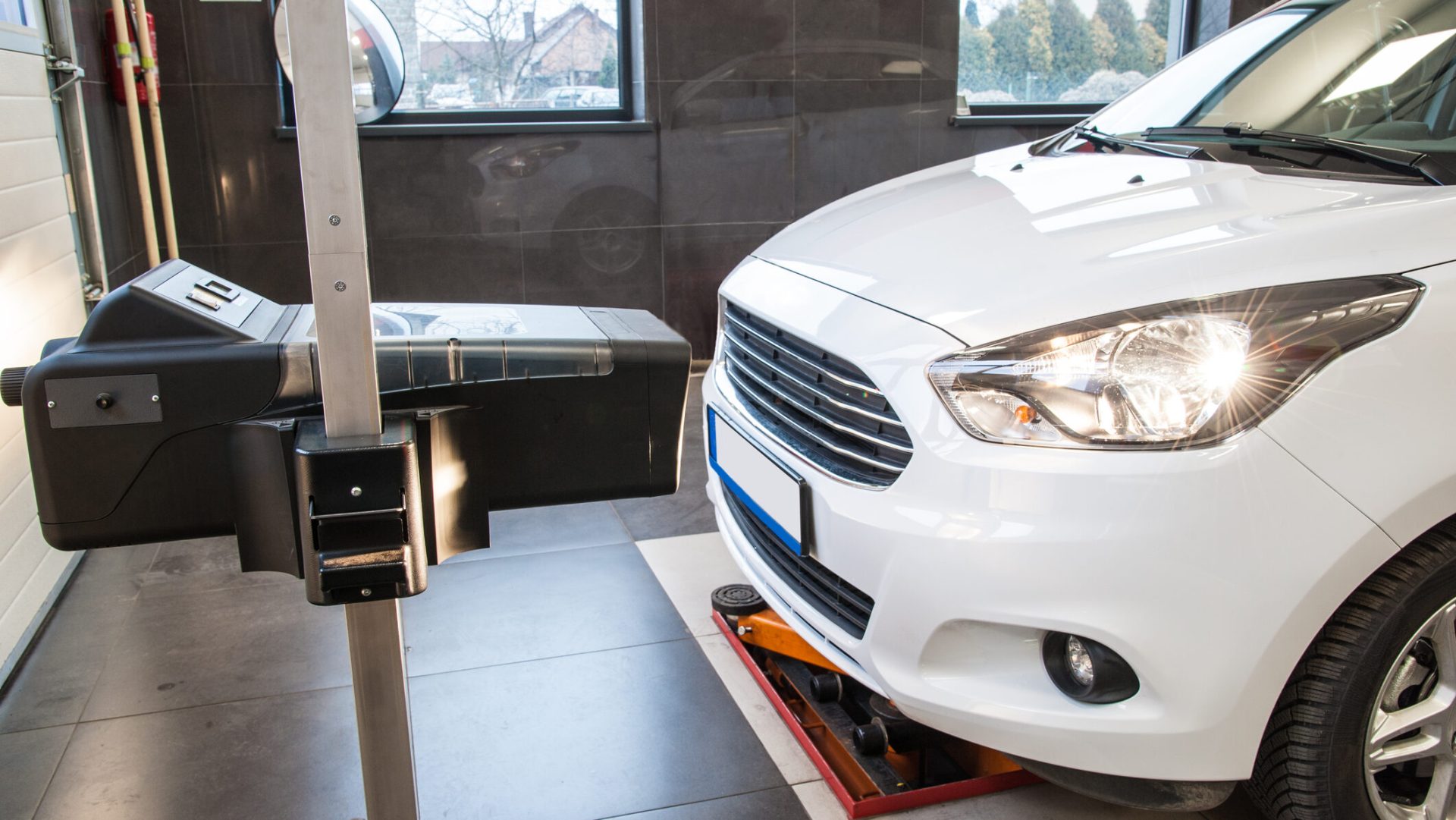 Confiscare de talon și amenzi! Ce reguli noi pentru ITP și RCA în România