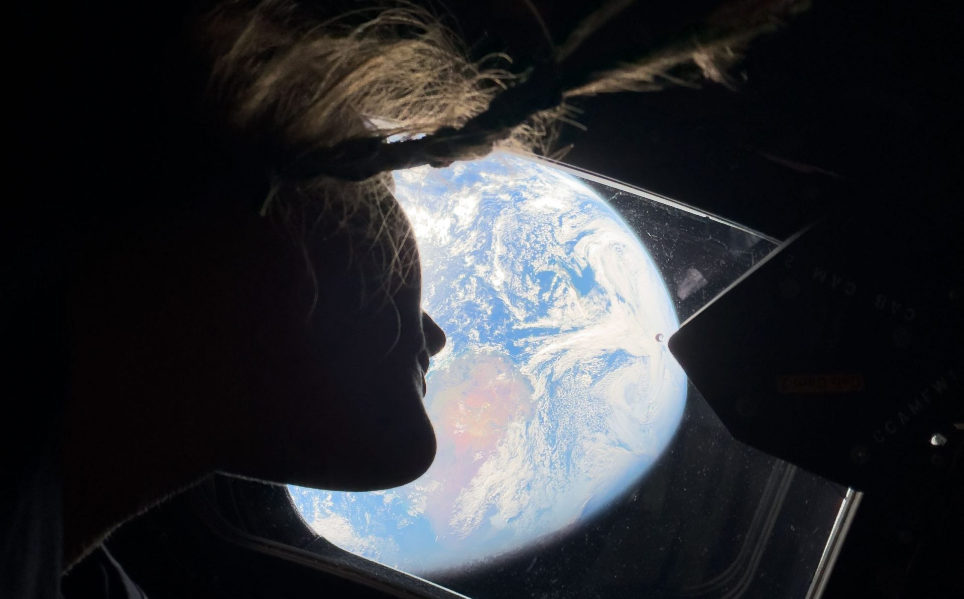 Oamenii revin la Lună: Misiunea Artemis II, un pas important pentru explorarea spațiului Oamenii au din nou Luna la orizont