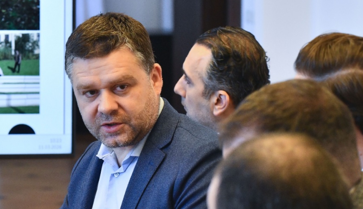 Ciucu și primarii de sector: Regenerări, pasaje și reabilitări. „pacea” lor, în „cronica” întâlnirilor