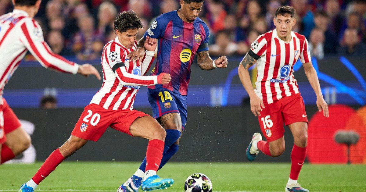 Atletico Madrid a învins Barcelona pe Camp Nou, Istvan Kovacs a arbitrat meciul Atletico Madrid a reușit o victorie importantă în deplasare, miercuri seară, în fața Barcelonei, scor 2-0, în turul sferturilor de finală din Champions League