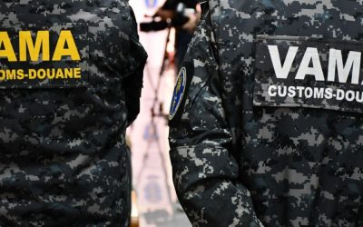 Marfă CONTRAFĂCUTĂ de 3 milioane lei, descoperită într-un camion din Turcia, în România