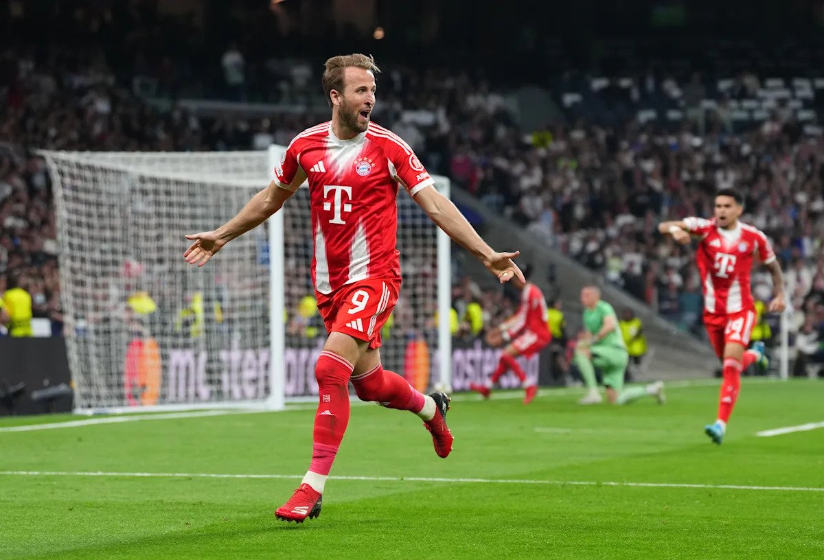 Kane, în elita Bayern: Nou gol în UCL!