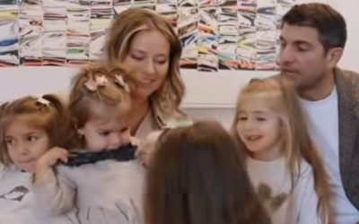 Momentul în care Laura Cosoi le-a dezvăluit celor patru fiice sexul „bebeluşului din burtică”. „Doamne, ce reacție!”