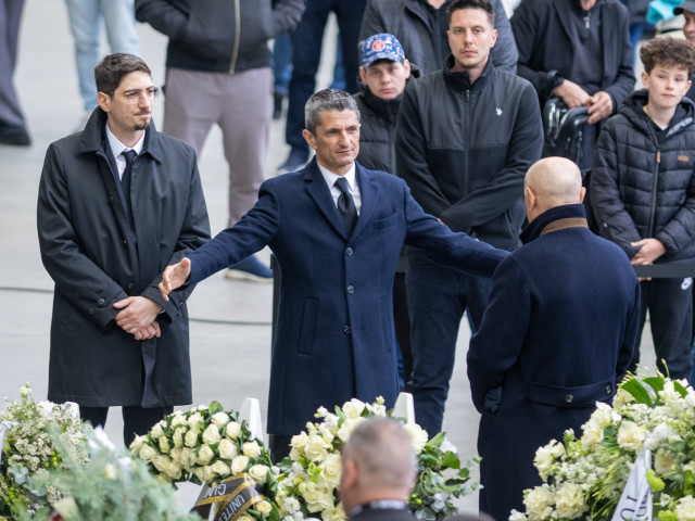 Grecia, lovită de durere: Decizia lui Răzvan Lucescu, după moartea lui Mircea Lucescu