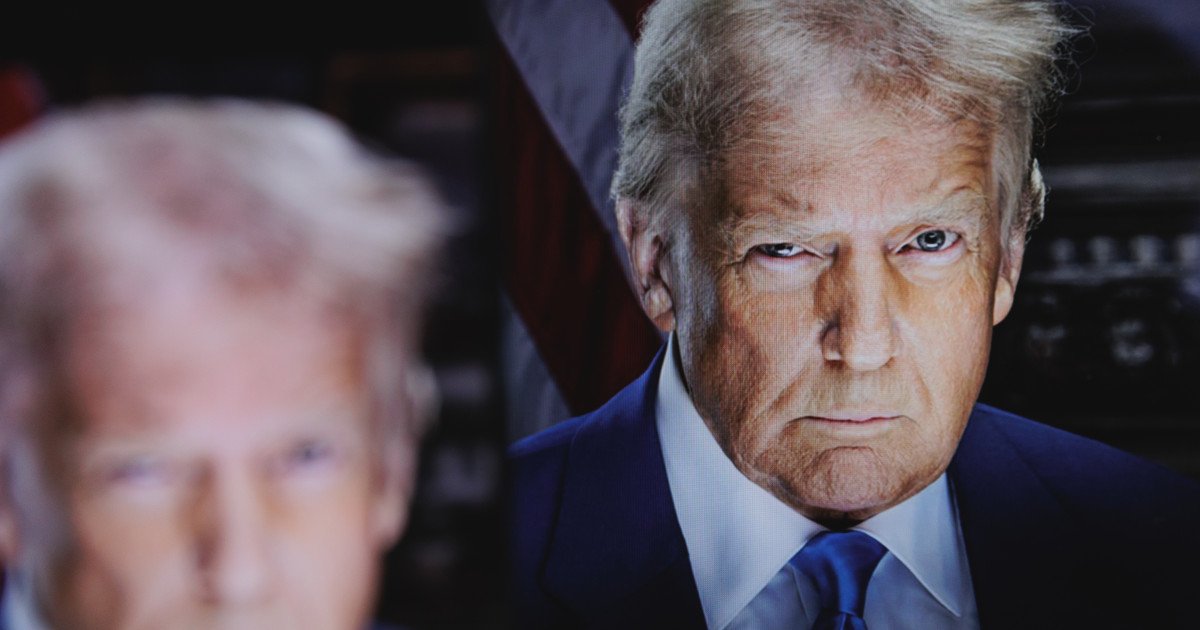 Președintele american Donald Trump a anunțat, marți seară, că este dispus să suspende bombardamentele împotriva Iranului pentru două săptămâni, propunere condiționată de redeschiderea completă a Strâmtorii Ormuz de către Teheran