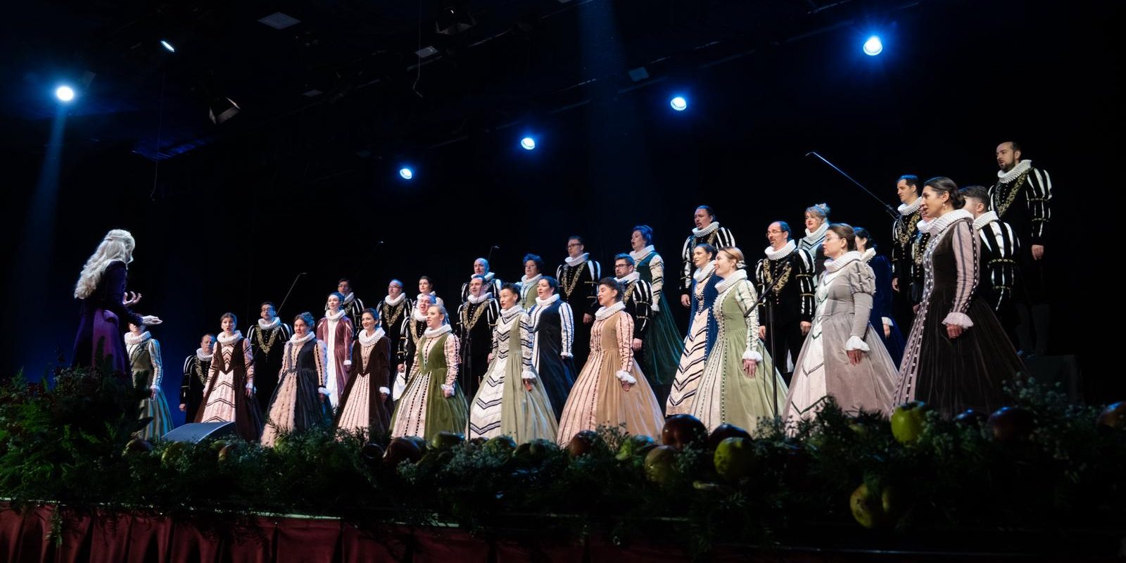 Corul Madrigal cântă în București în săptămâna patimilor