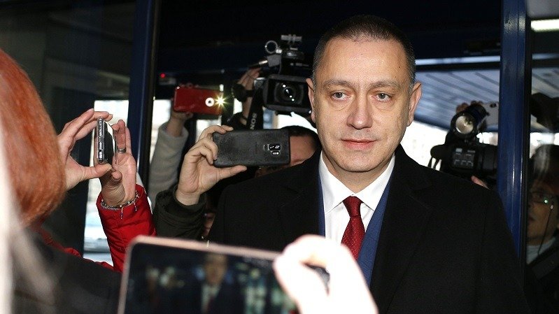 FIFOR atacă dur USR și lansează acuzații grave la adresa ministrului Apărării, Radu Miruță Deputatul PSD Mihai Fifor a lansat un atac dur la adresa USR, acuzând formațiunea politică de ipocrizie și de un model repetitiv de comportament politic