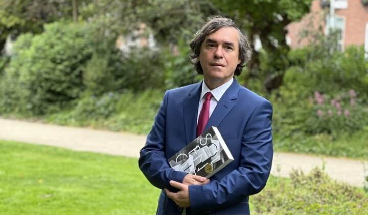 Cărtărescu, vedeta la Festivalul Du Livre de Paris: România, în centrul atenției