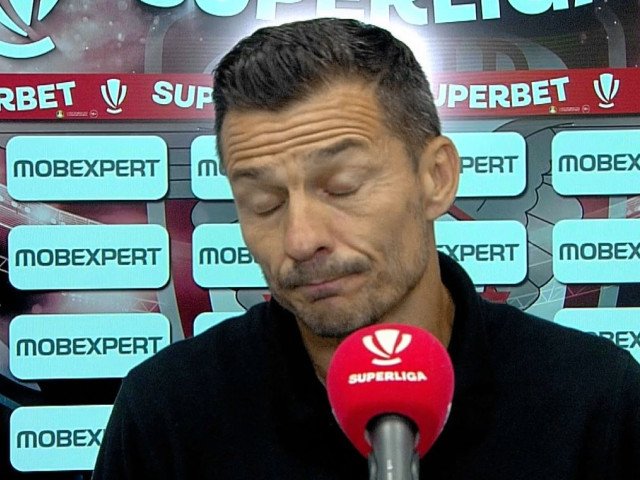 Gâlcă, după Rapid-U Cluj: „Se poate câștiga un campionat așa?”