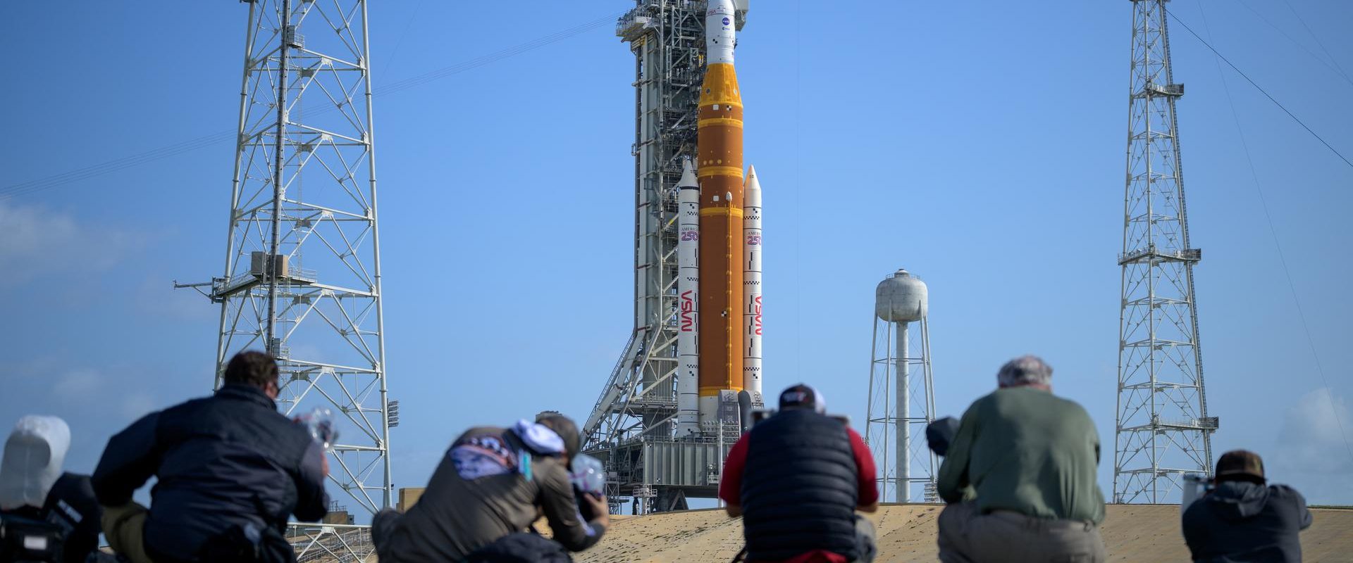 Start la cursa spre lună: Misiunea artemis ii, gata de lansare