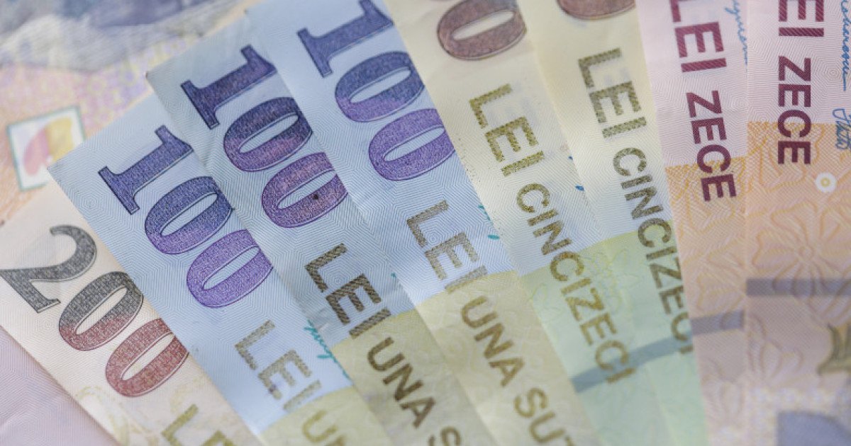 Salariul mediu net, în creștere: Câți bani au primit românii în februarie (INS)