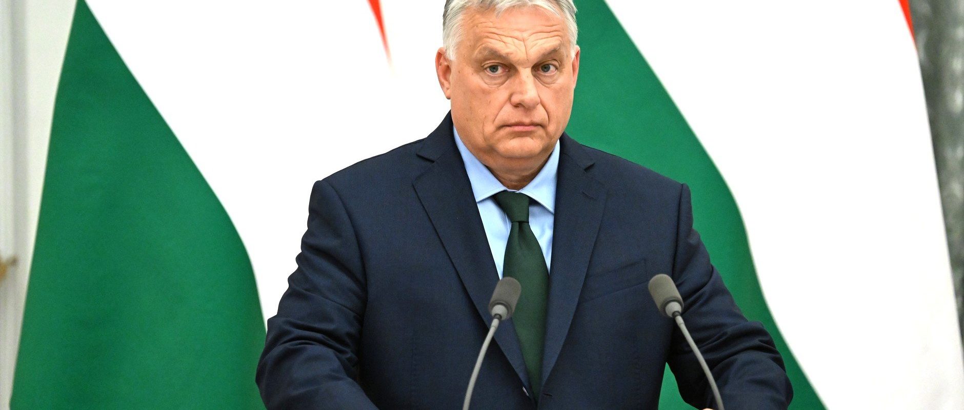 Orban, după 16 ani, recunoaște înfrângerea electorală în Ungaria