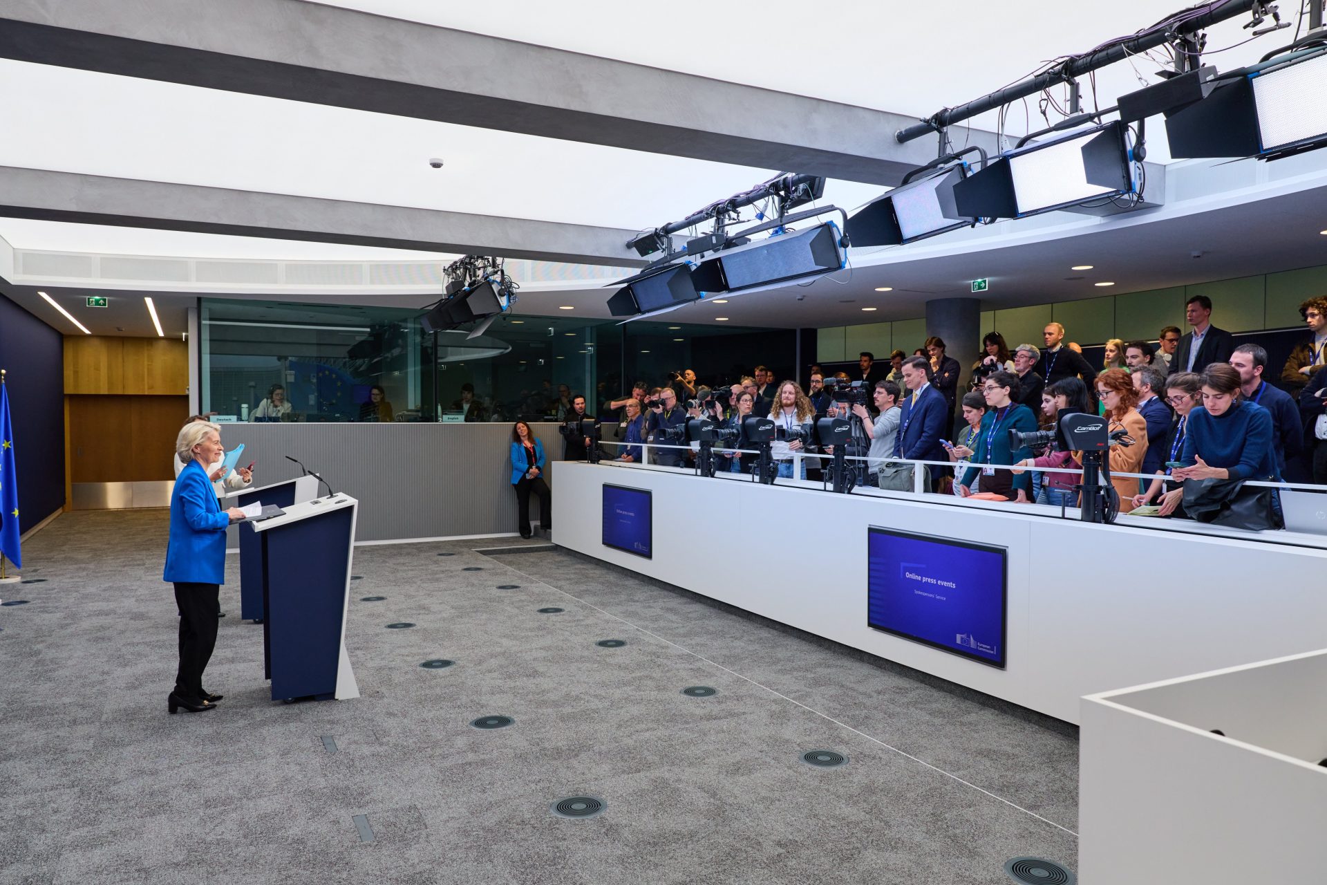 Comisia Europeană, îngrijorată: Factura la combustibili a urcat cu 22 mld €