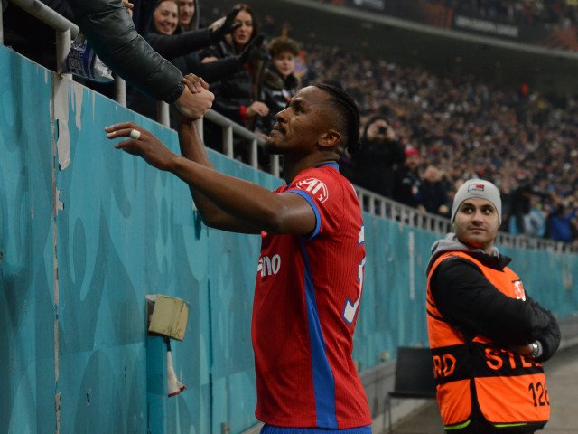 Ngezana, ”refuz” șocant pentru FCSB: Unde dă LOVITURA, în vară