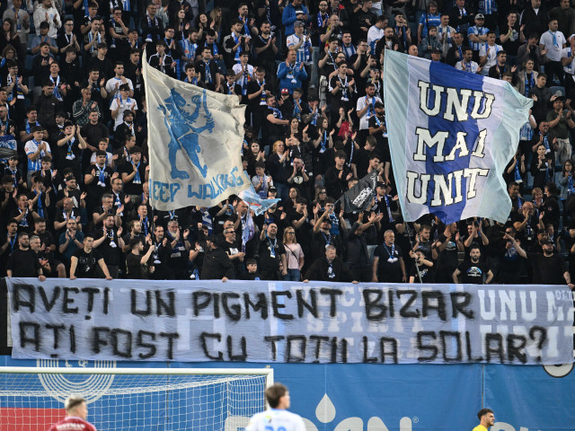 Poliția anchetează scandările rasiste de la meciul Craiova – Rapid