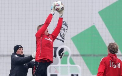 Meci incendiar în Polonia: Duelul portarilor români, cu final neașteptat