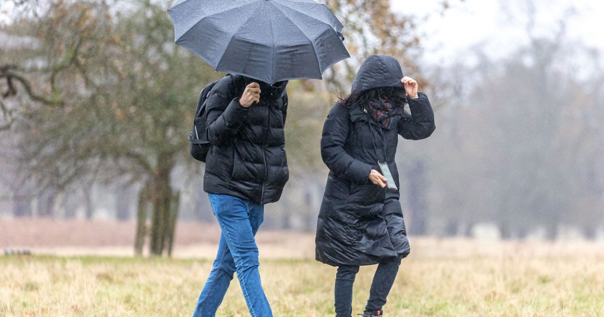 ALERTĂ METEO: Vreme rea în majoritatea regiunilor, inclusiv în Capitală Administrația Națională de Meteorologie (ANM) a emis o informare meteo valabilă începând de joi dimineața, 2 aprilie, care anunță intensificări ale vântului, ploimoderate cantitativ și ninsori la munte