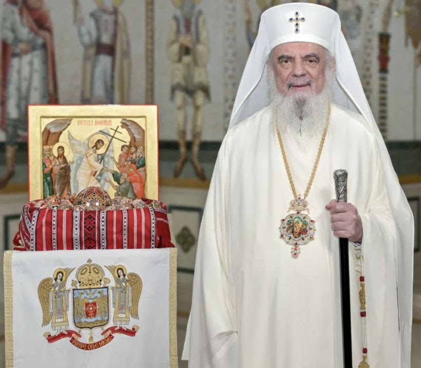 Patriarhul Daniel: Rugăciuni pentru pace în lume, de Paște