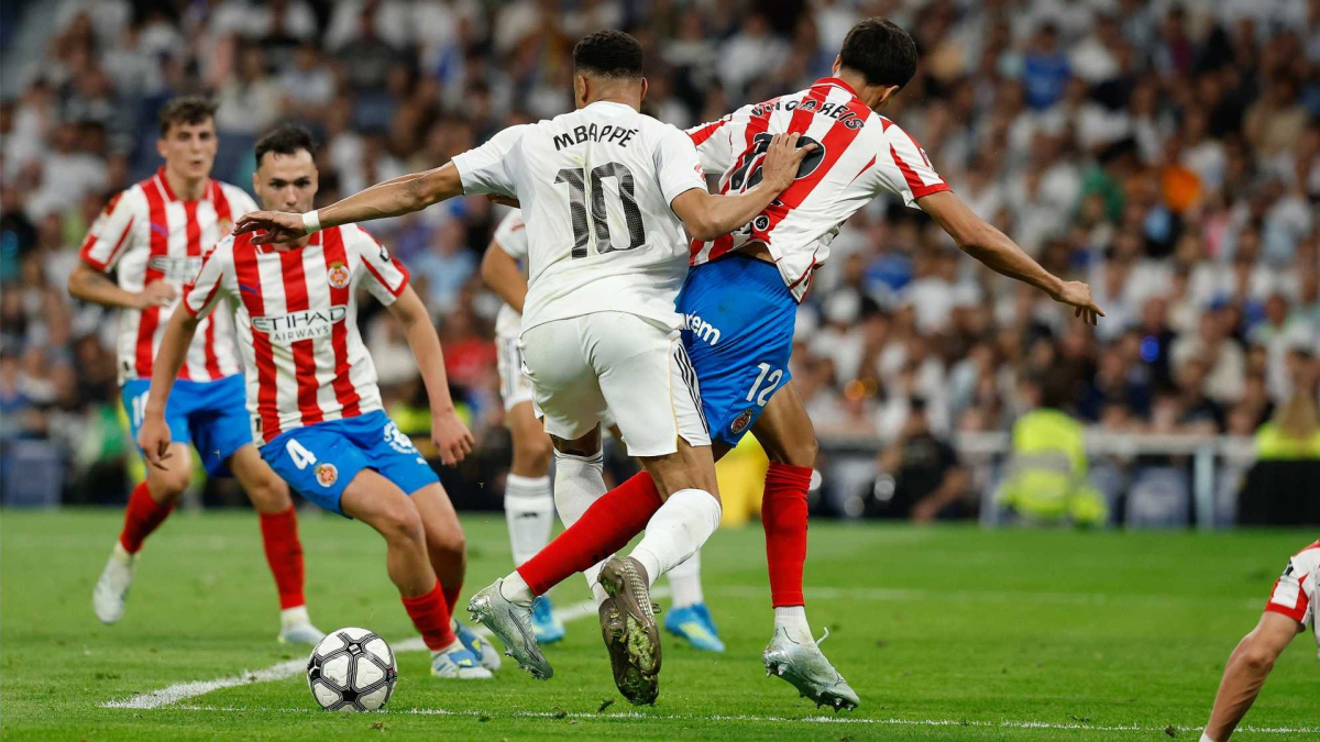 "Es penalti aquí y en la Luna"