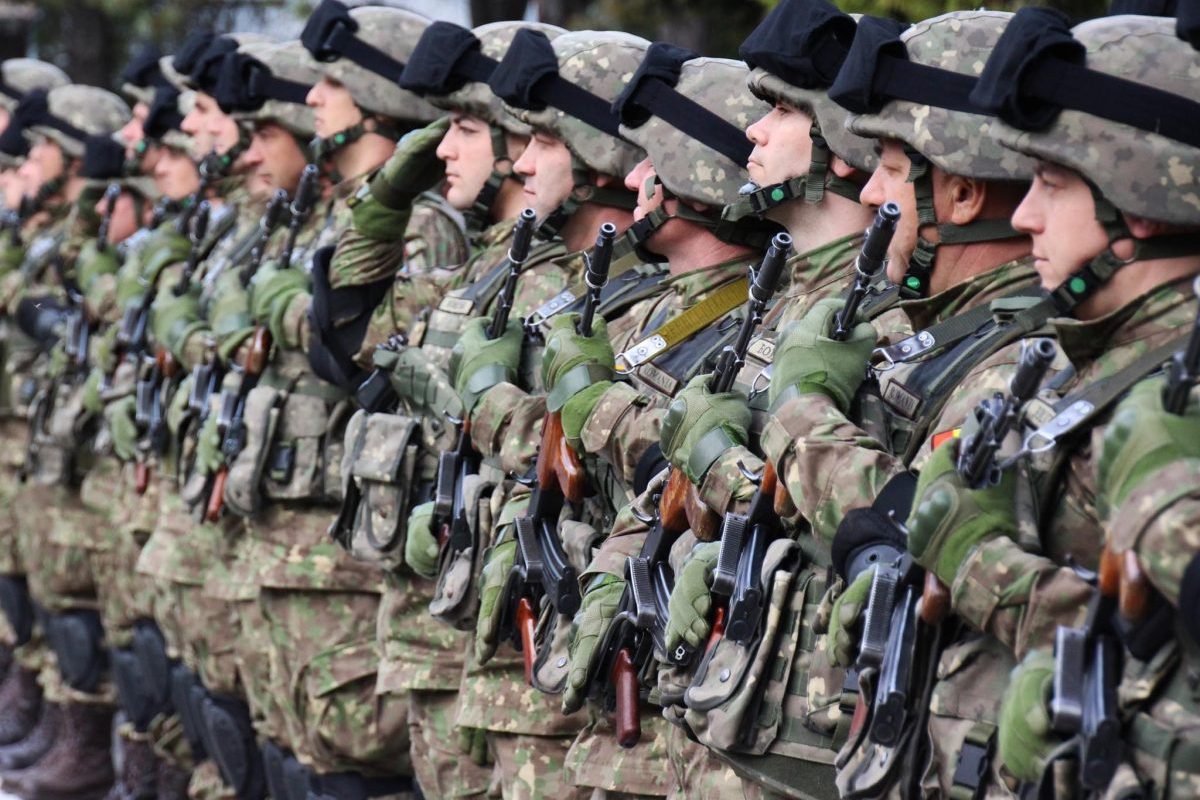 Pensii Militare 2026: Ce Vechime Trebuie să Ai pentru a Te Pensiona Anul 2026 aduce noi reguli pentru pensionarea militarilor din România