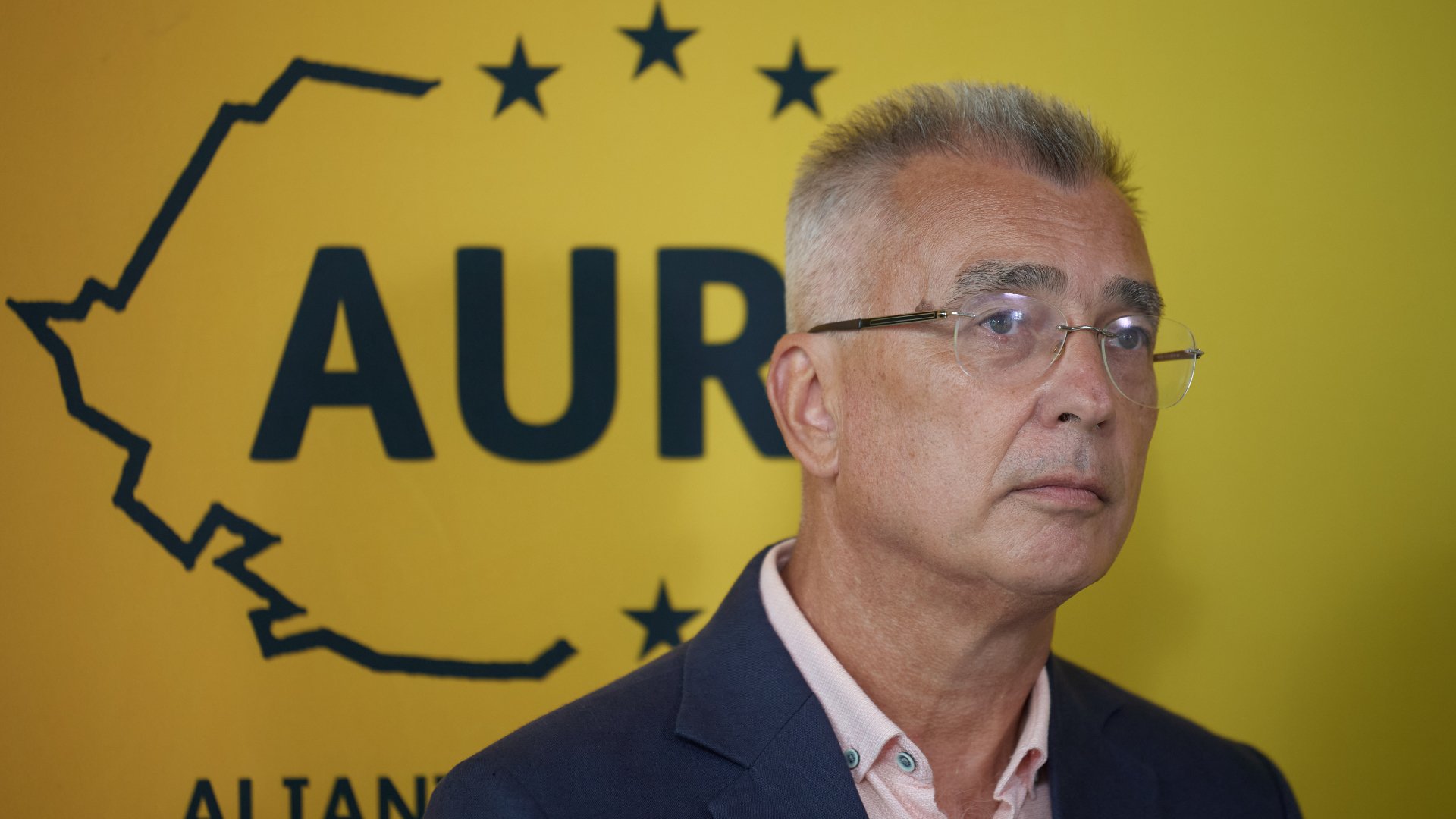 AUR vrea să-l execute politic pe Bolojan: Moțiune de cenzură în pregătire