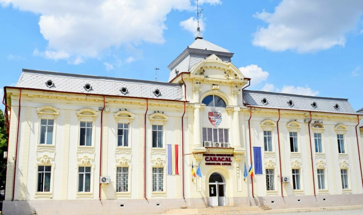 Caracal: Se deschid săli de jocuri, cu fațade arhitecturale speciale și tarif usturător