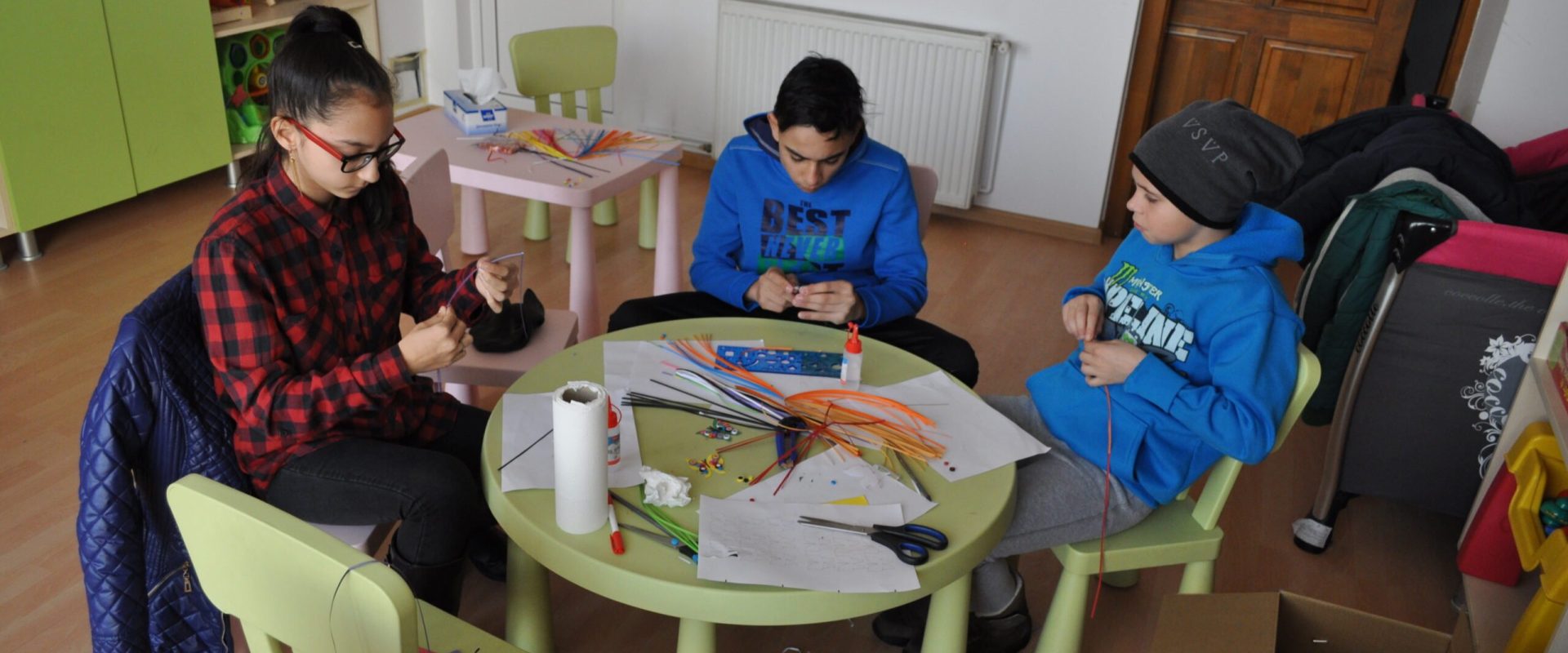 Criză Sector 3: Copiii, victime ale asistenților fără experiență. 125+ cazuri de abuz