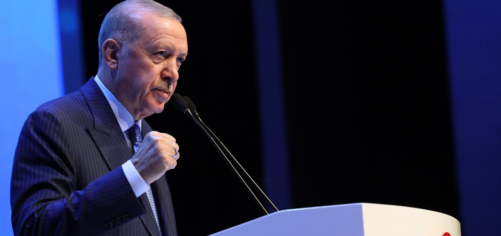 Războiul din Orientul Mijlociu, impas geostrategic, spune președintele Erdogan Conflictul din Orientul Mijlociu a creat un „impas geostrategic”, a declarat sâmbătă președintele turc Recep Tayyip Erdogan în cadrul unei discuții telefonice cu secretarul general al NATO, Mark RUTTE