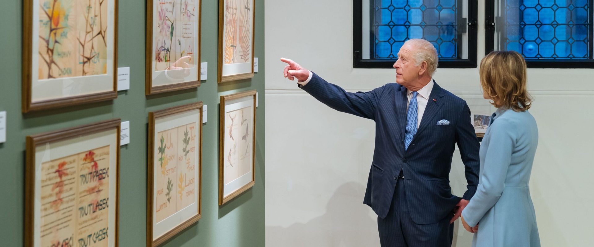 Expoziția dedicată Reginei Maria ajunge în România, la Viscri Expoziția Institutului Cultural Român de la Londra „Maria: Regina artistă