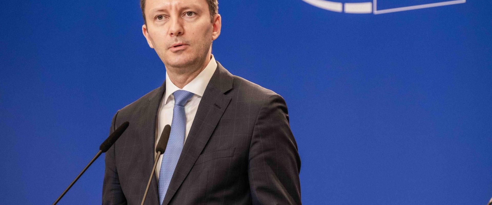 Mureșan: Orban, dispus să sărăcească Ungaria ca orice dictator