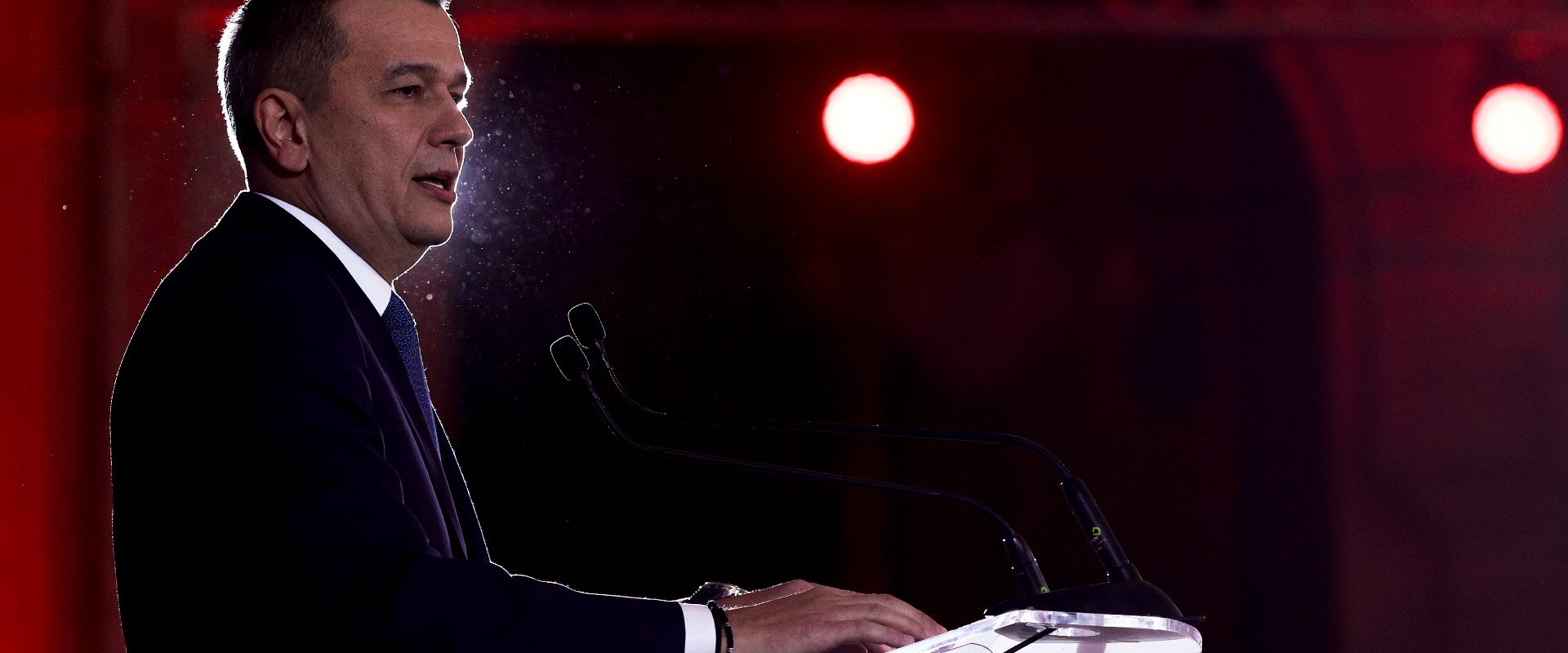 PSD renunță la Bolojan. Analist: Rețelele clientelare, amenințate, au declanșat reacția