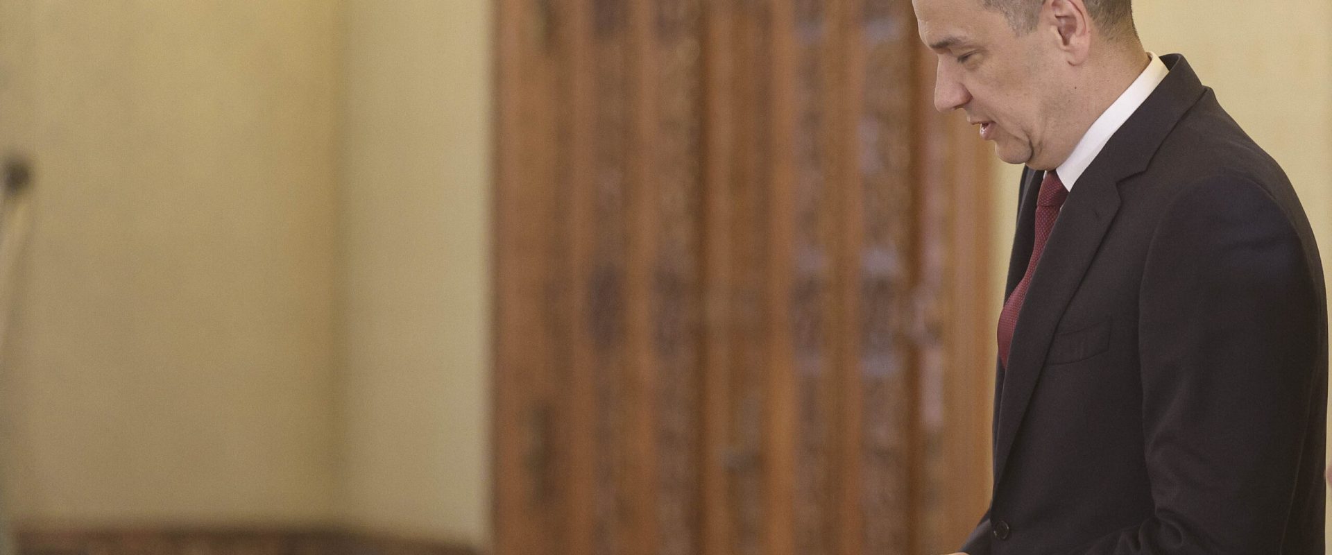 PSD aruncă bomba: Premier tehnocrat, soluția pentru criza politică și Guvernul Grindeanu