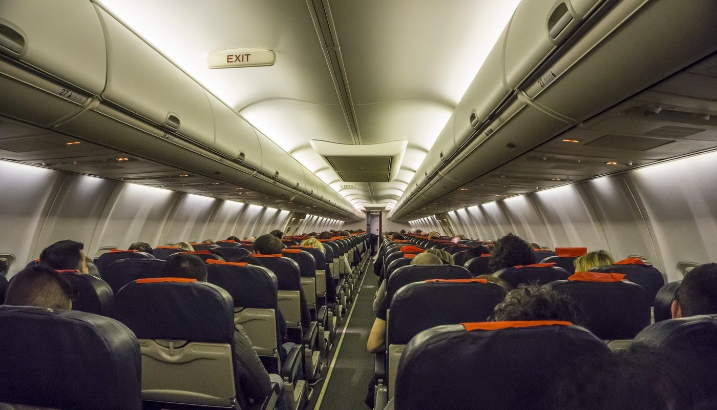 Taxa din Țările de Jos care ar putea schimba aviația europeană: călătoriile lungi cu avionul devin un lux