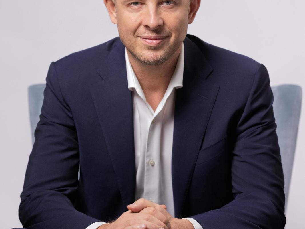 Thuma, Bolojan și Gorghiu, în război la ședința PNL. Boc: „Să nu fim cățelușul USR”