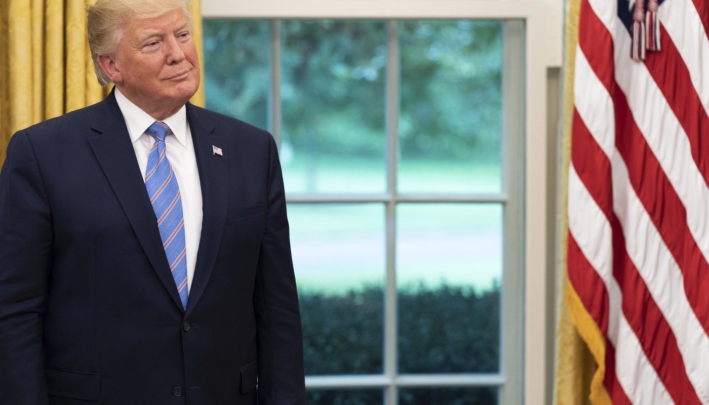 Mesajul lui Trump pentru România, după ce a fost invitat la Summitul B9 de la București. Cine poate veni din partea SUA