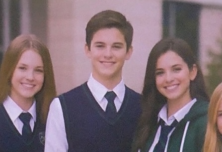 Secrete în școli: Firme ascunse vor să sponsorizeze uniforme, dezvăluie Inspectoarea Generală