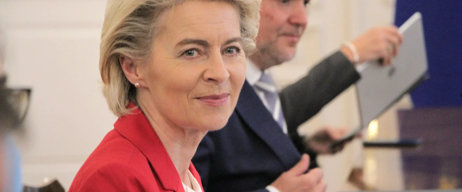 Von der Leyen relaxează regulile ajutoarelor de stat, pe fondul crizei carburanților