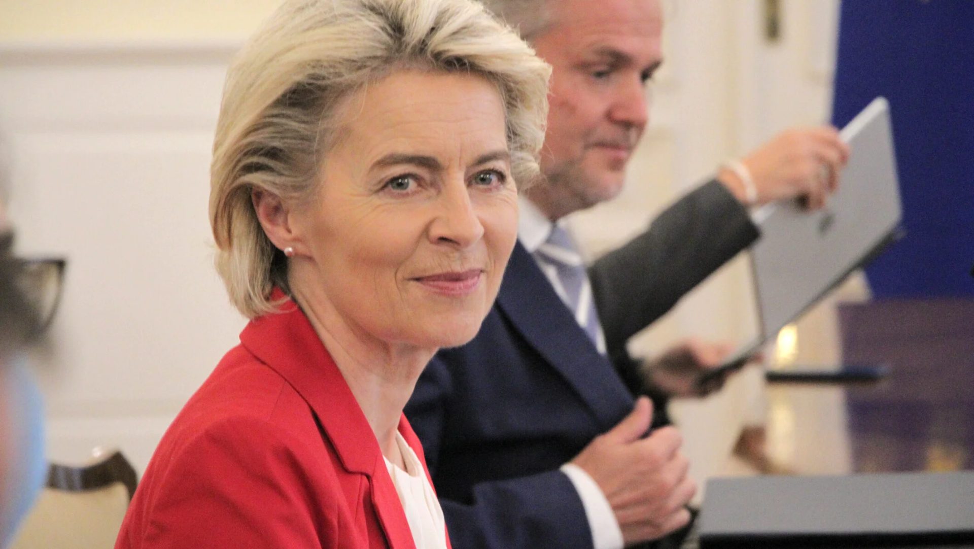 Von der Leyen relaxează regulile ajutoarelor de stat, pe fondul crizei carburanților