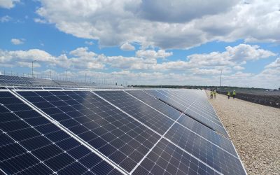 Băieții deștepți din energie scot la vânzare parcuri solare pe OLX