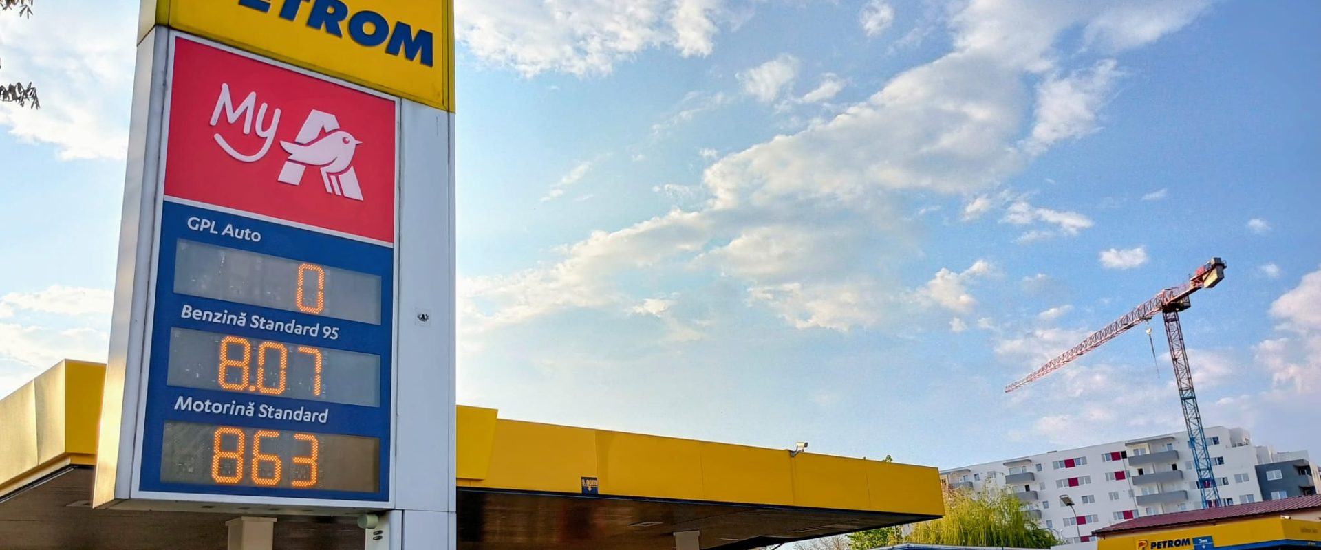 Prețuri la carburanți, minime de la Războiul din Iran: De ce nu e cazul să sărbătorim încă